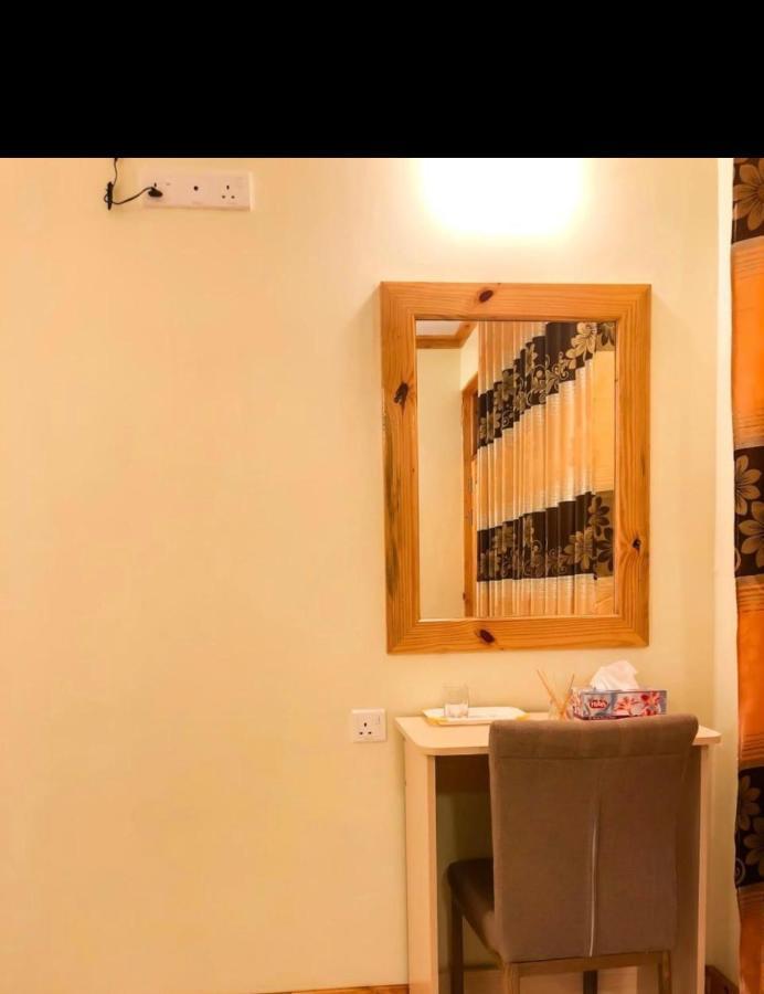 Royal Reef Stay Mathiveri Bagian luar foto