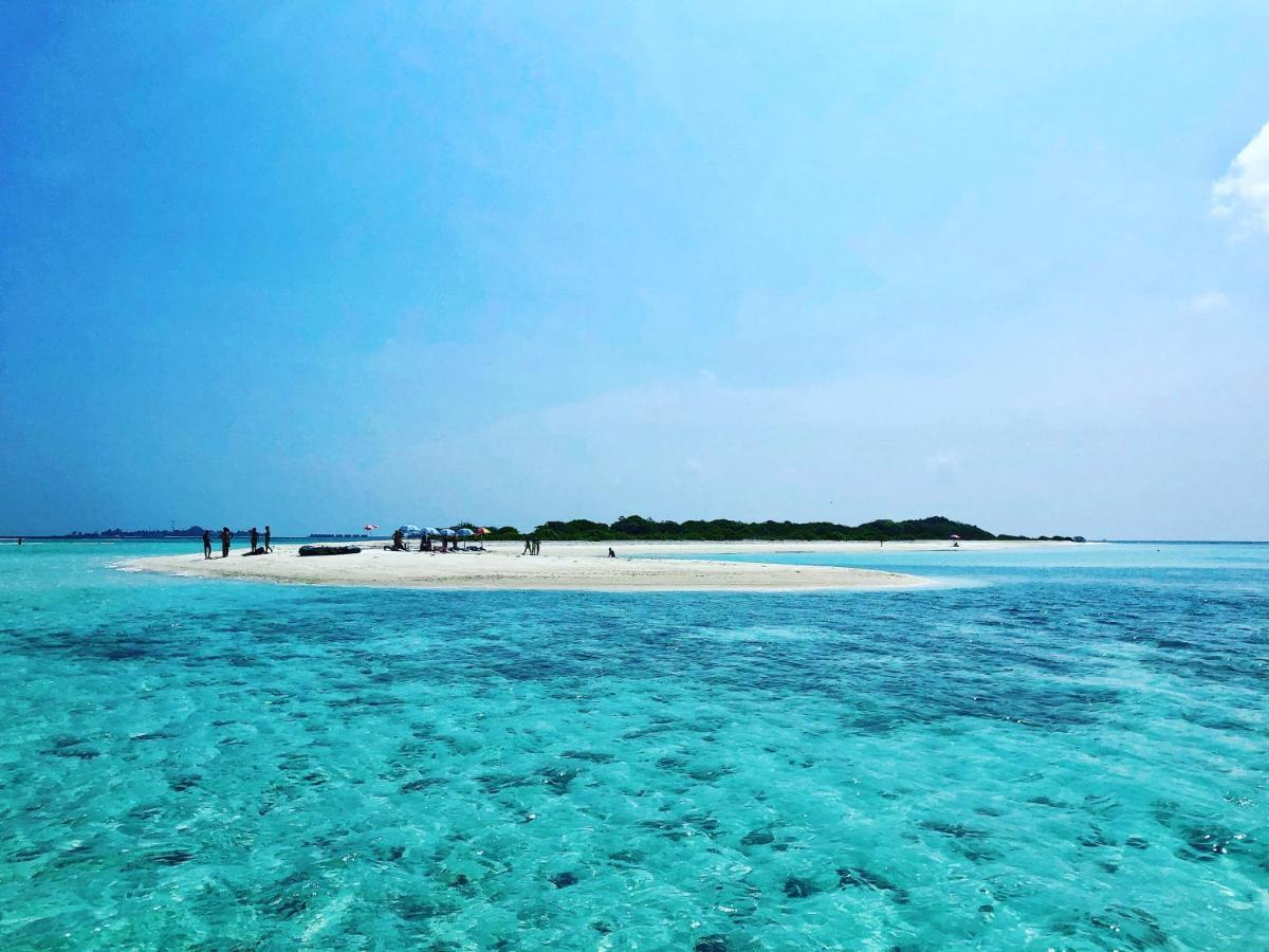 Royal Reef Stay Mathiveri Bagian luar foto