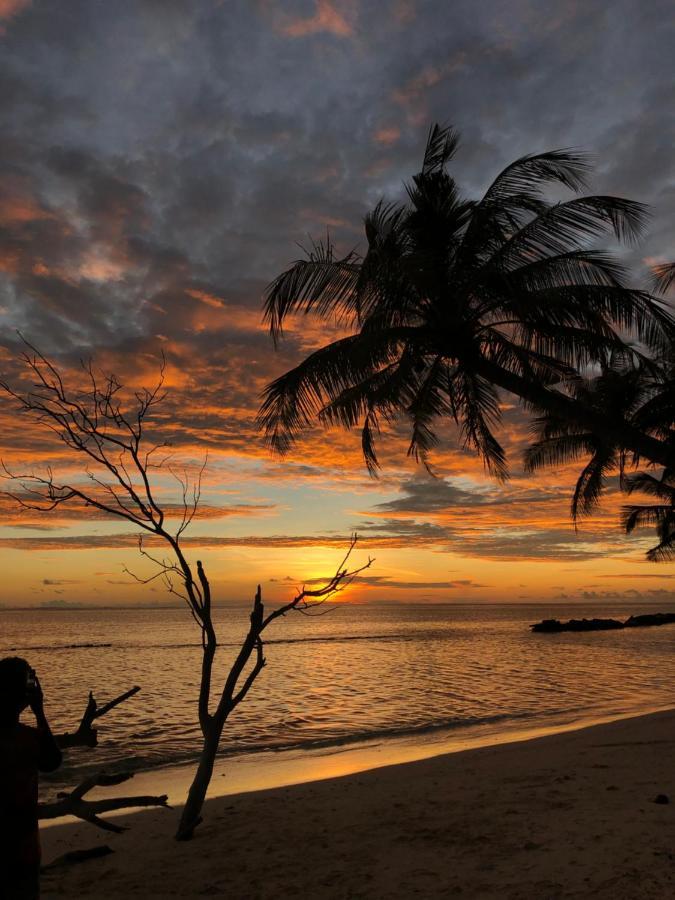 Royal Reef Stay Mathiveri Bagian luar foto